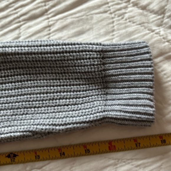 LL Bean Rib Knit Sweater - Picture 7 of 9